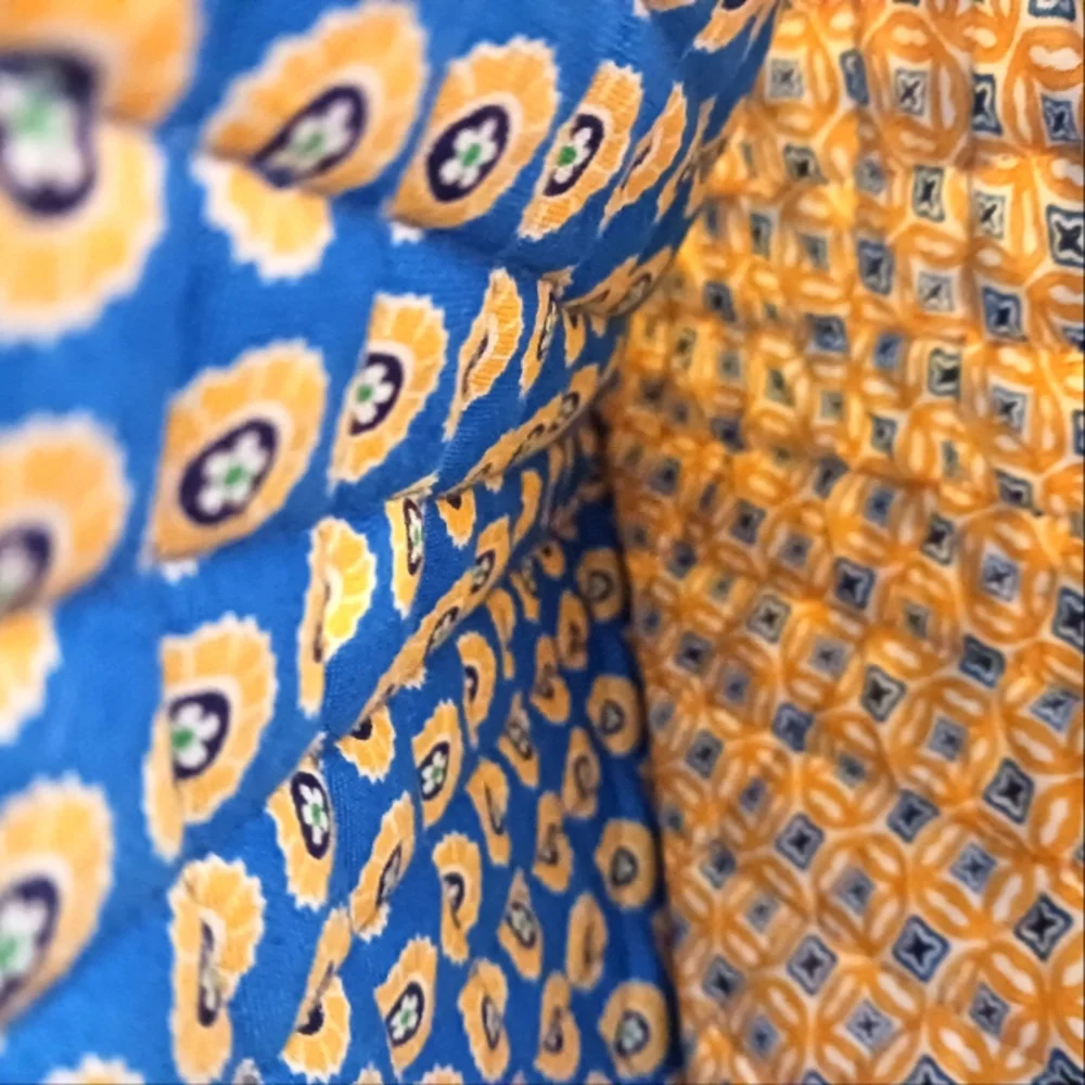 VeraBradley Tall Tote/Purse NWOT - Picture 8 of 9